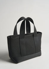 NERO BLACK