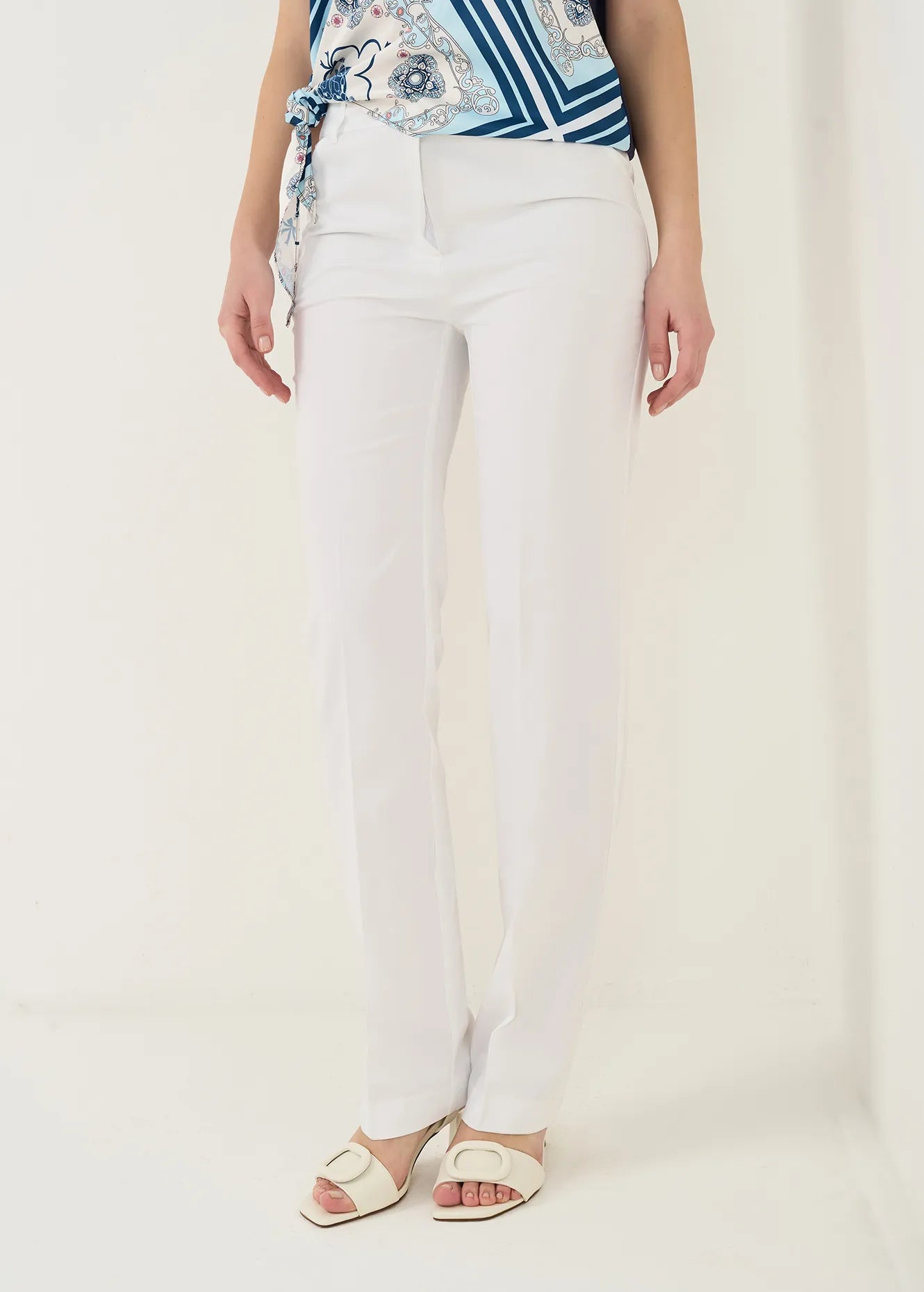 BIANCO WHITE