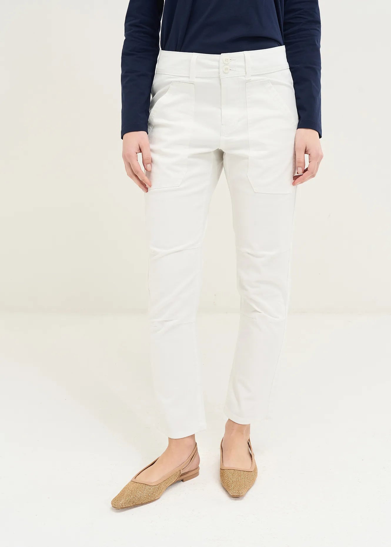 BIANCO WHITE