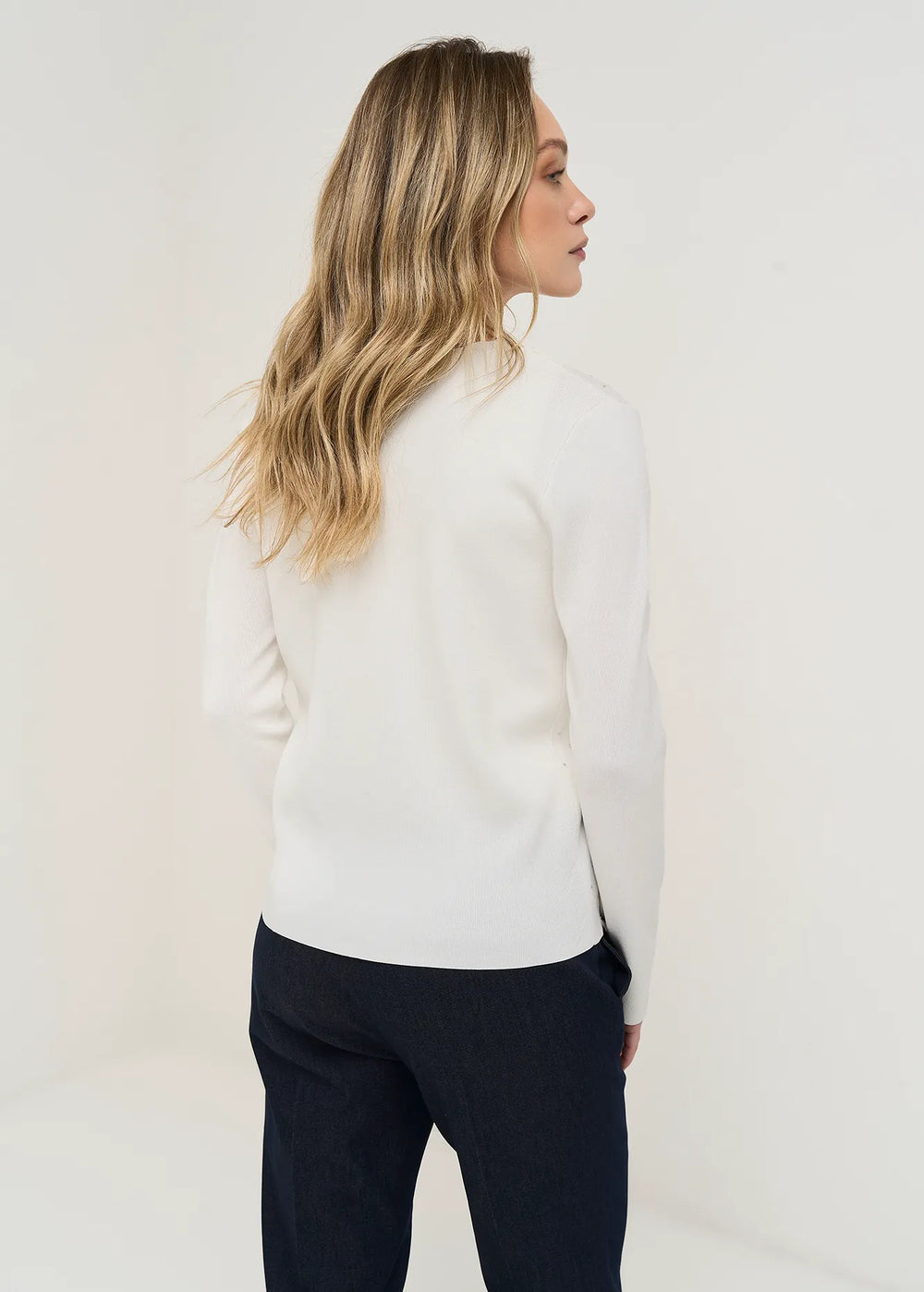 BIANCO WHITE