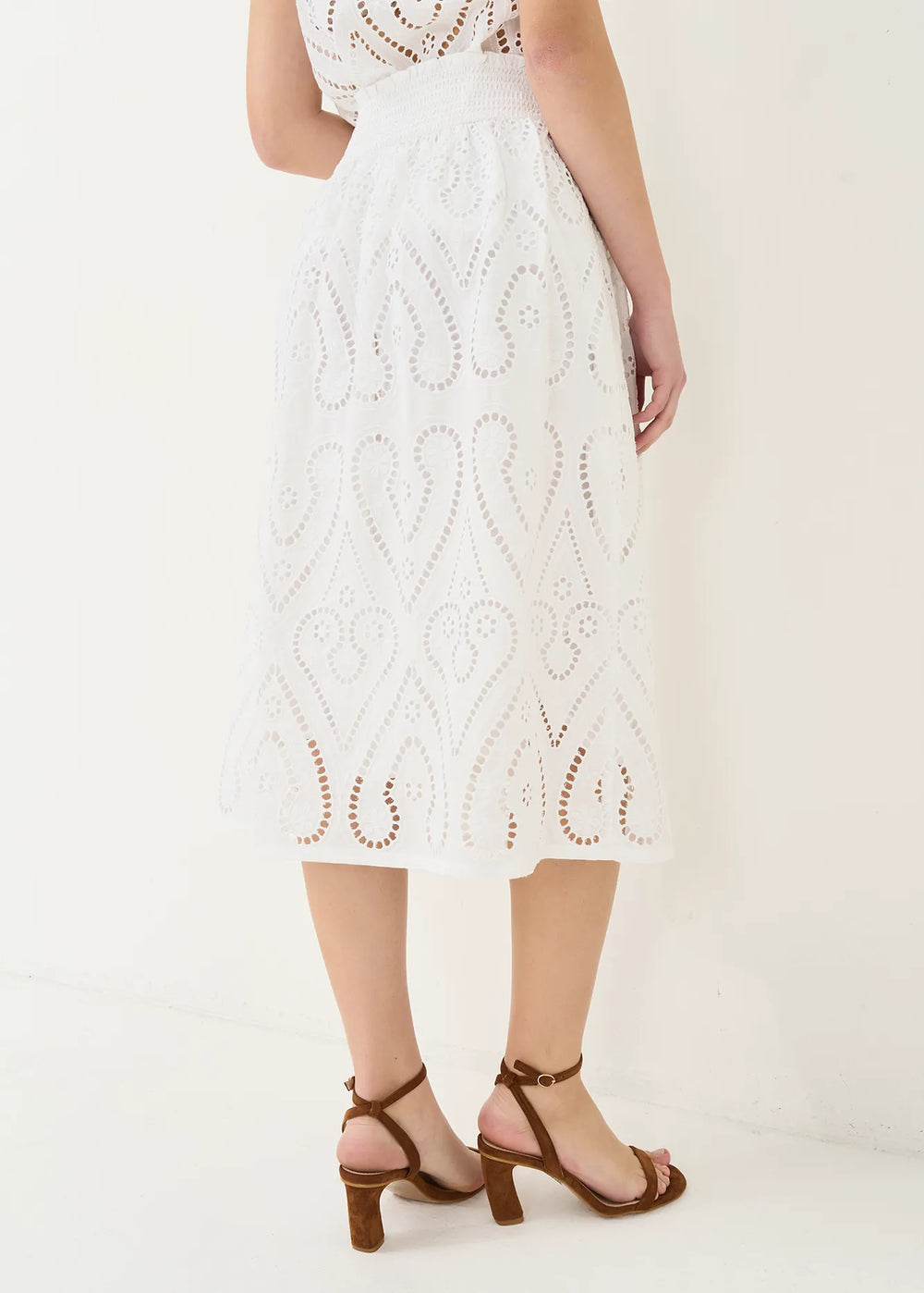 BIANCO WHITE