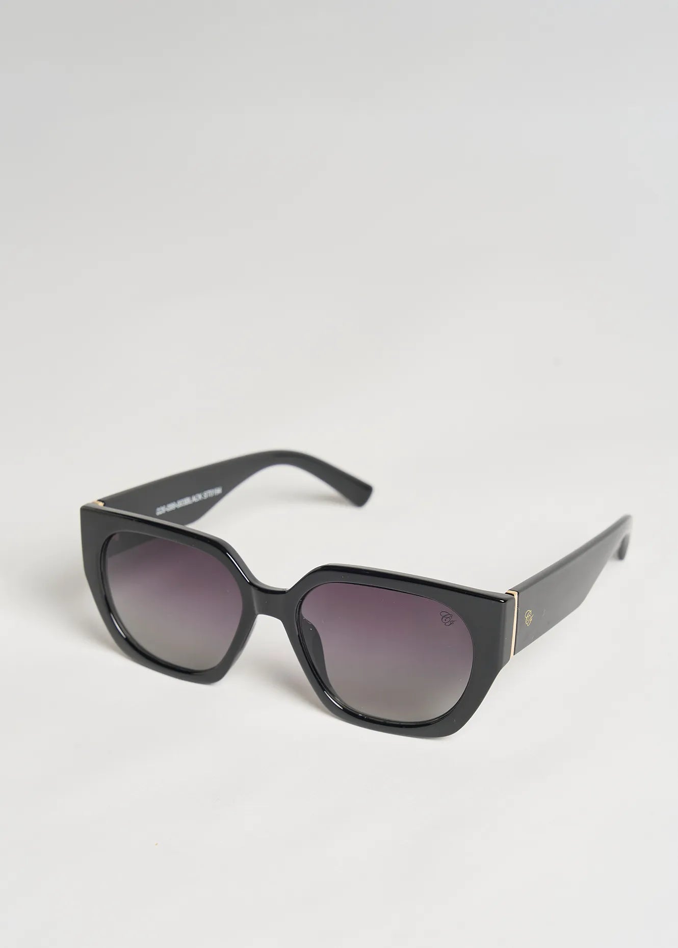 NERO BLACK