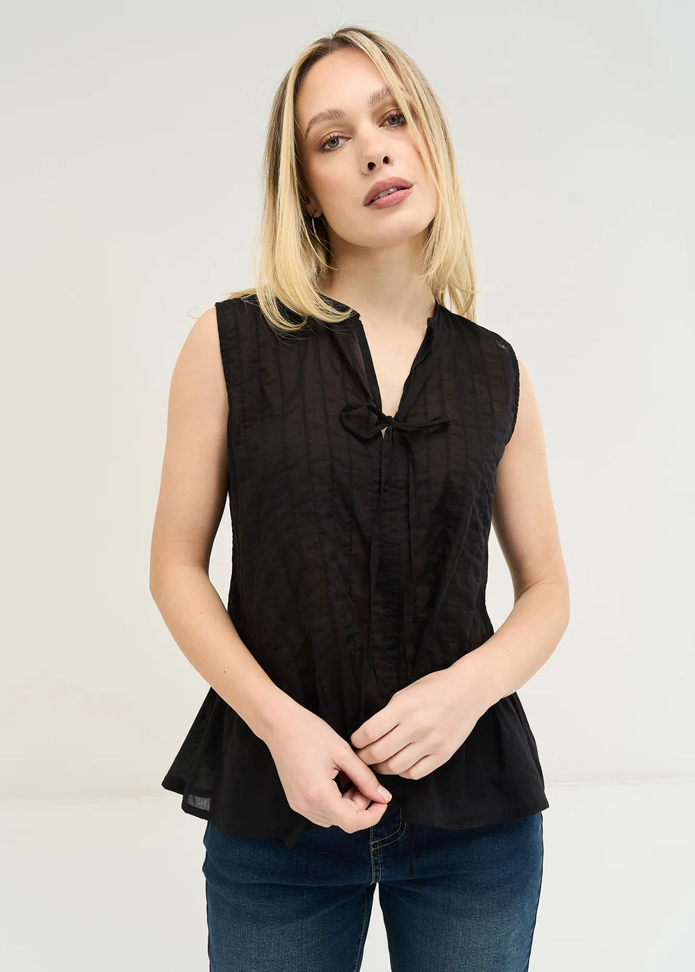 NERO BLACK