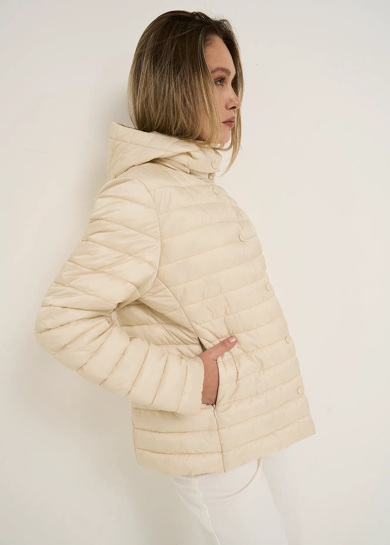 BIANCO WHITE