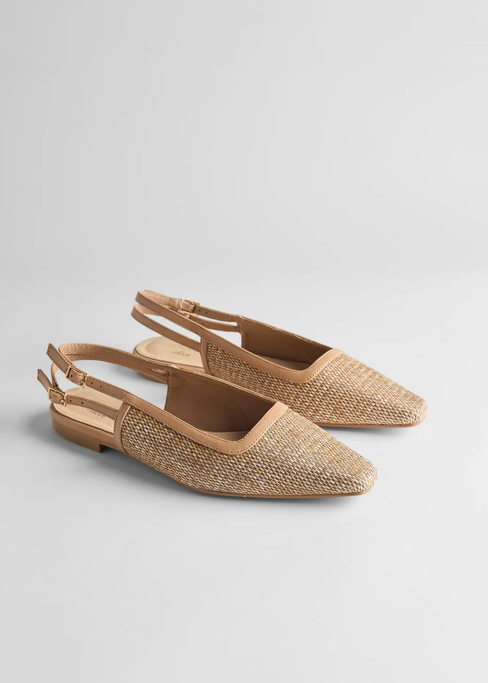 BEIGE DOESKIN