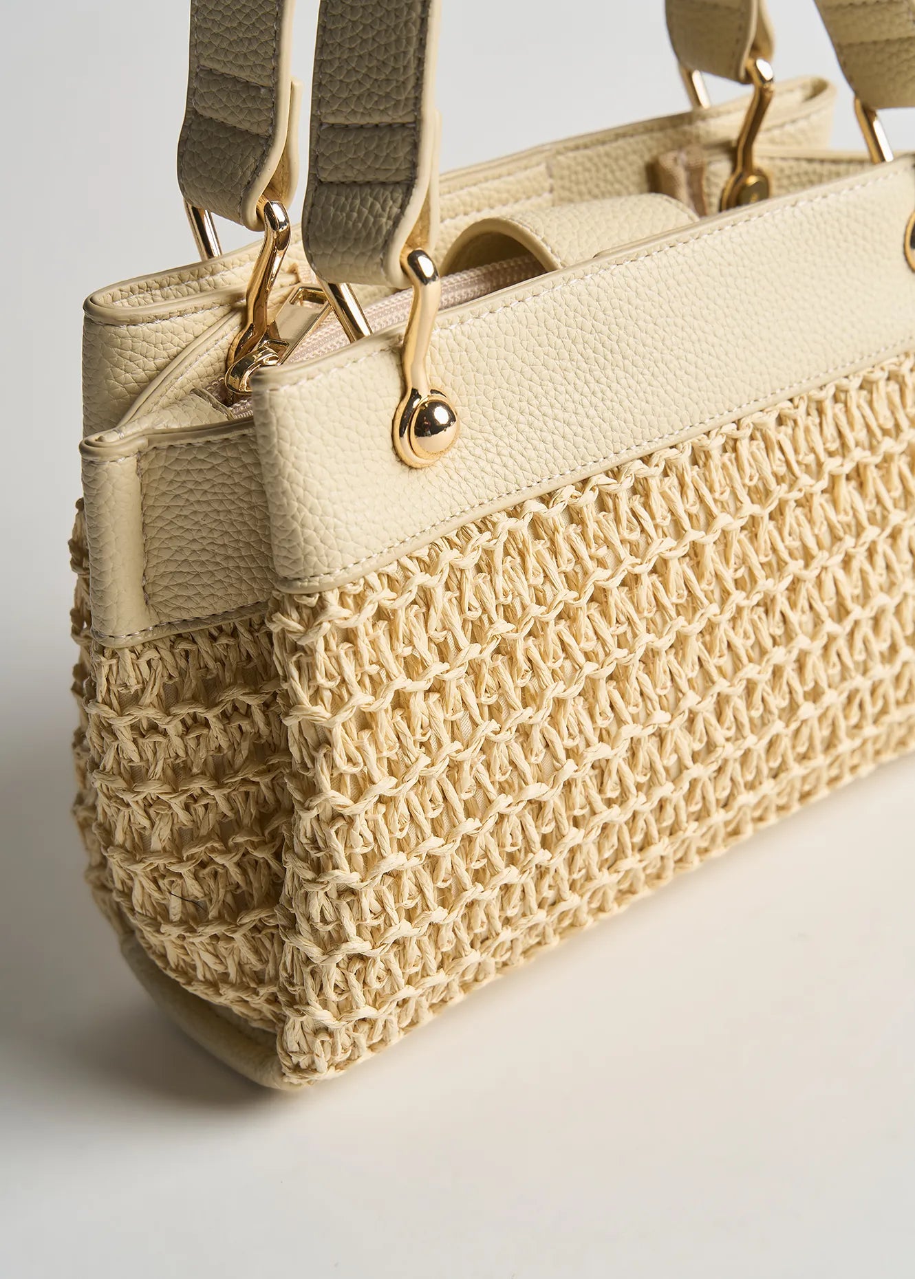 BEIGE LIGHT BEIGE