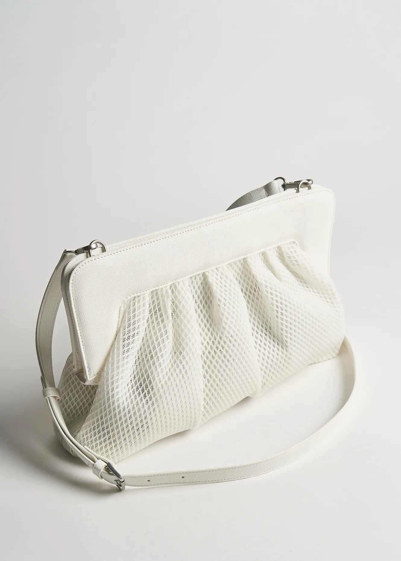 BIANCO WHITE