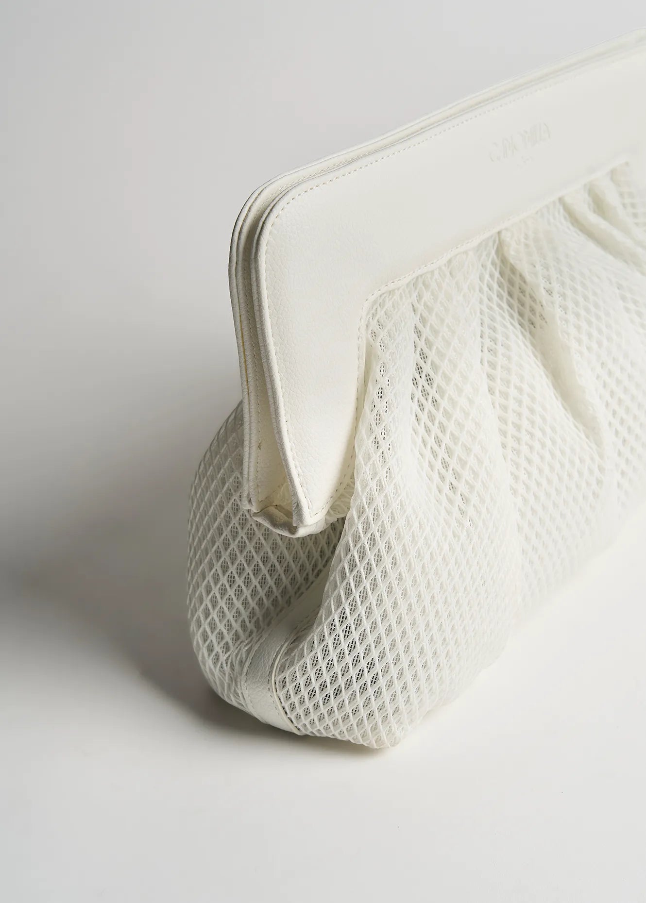 BIANCO WHITE