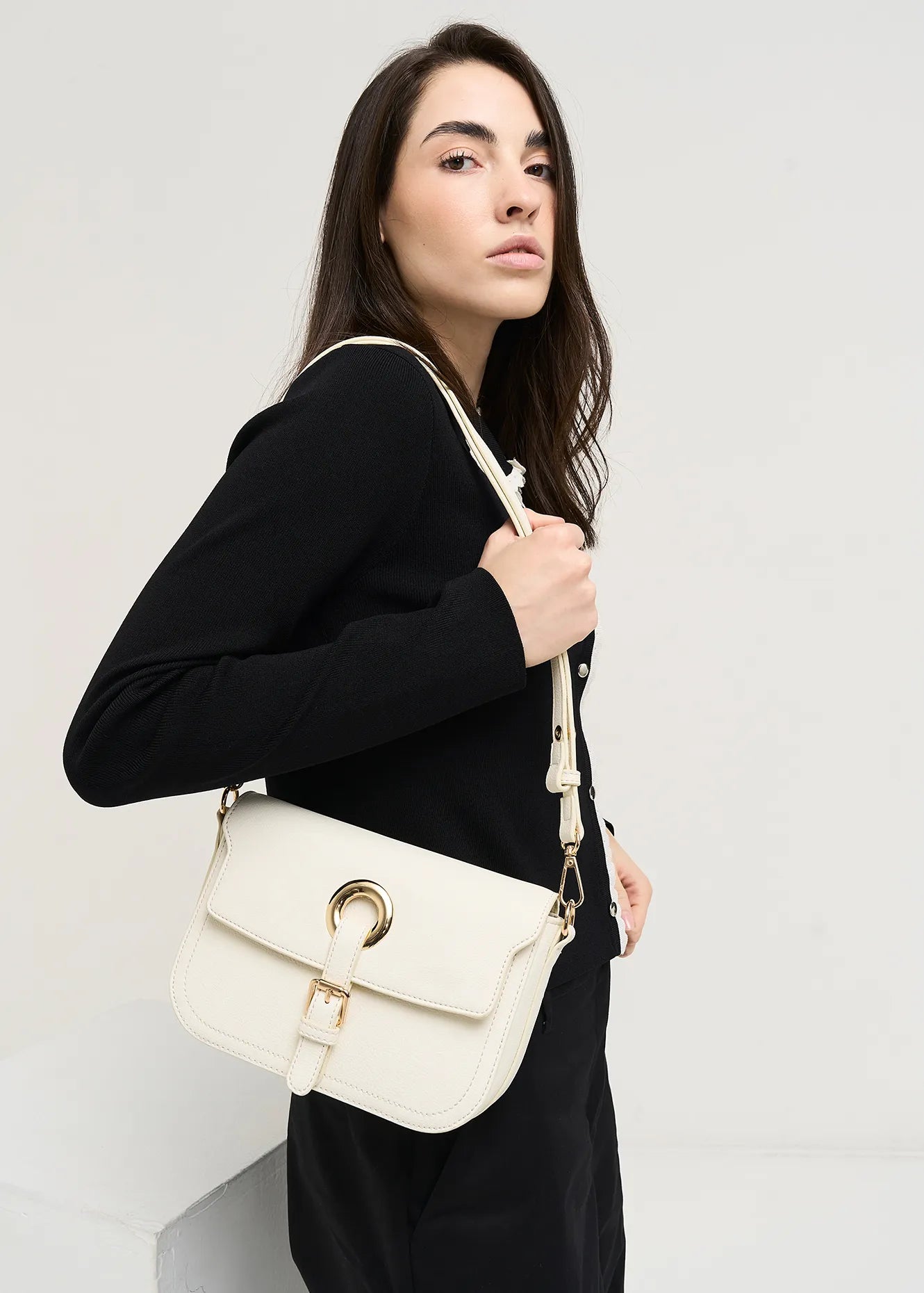 BIANCO WHITE