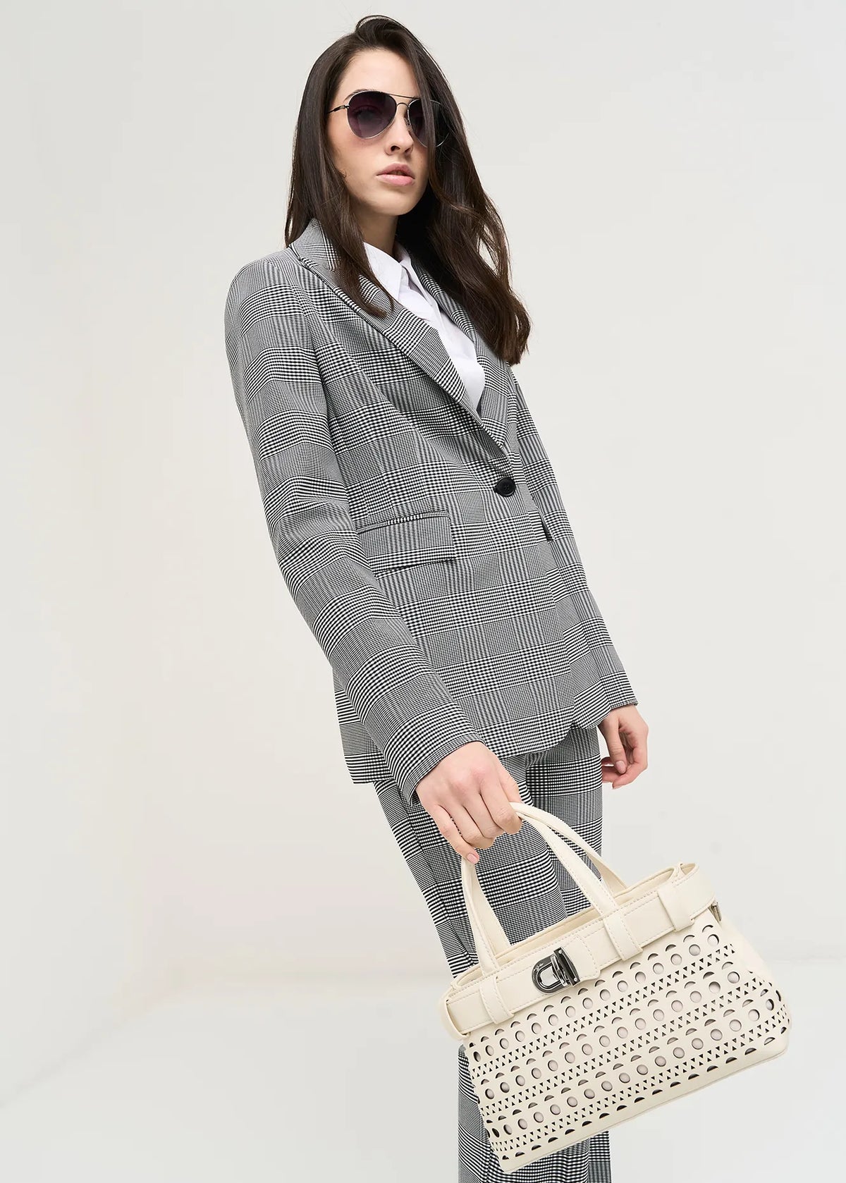 BIANCO WHITE