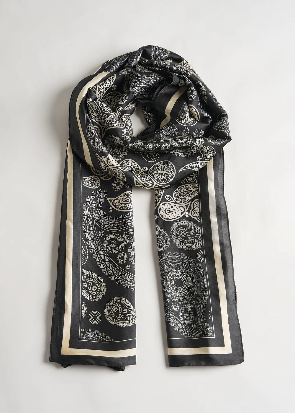 NERO BLACK