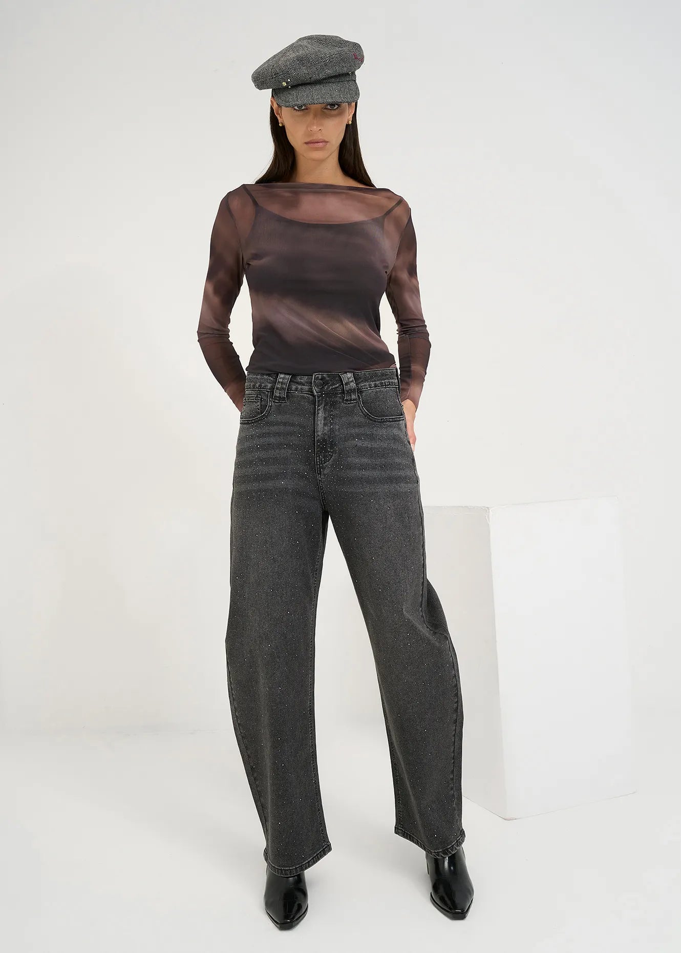 GREY DENIM