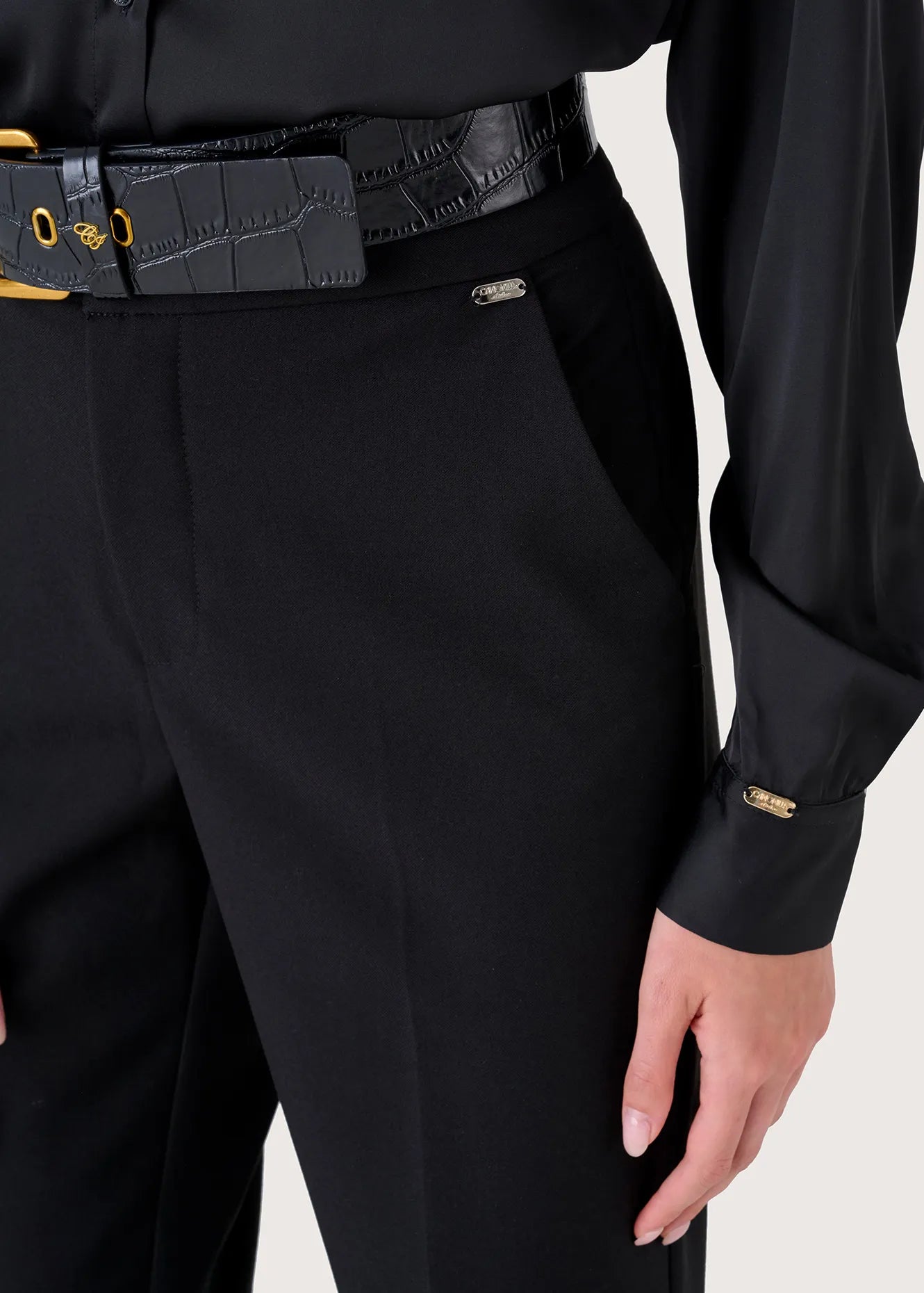 NERO BLACK